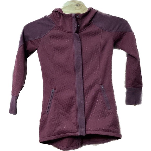 The North Face Burgundy Long Hooded Quilted Sweater Woman Size‎ Small Petite S/P - Picture 1 of 6